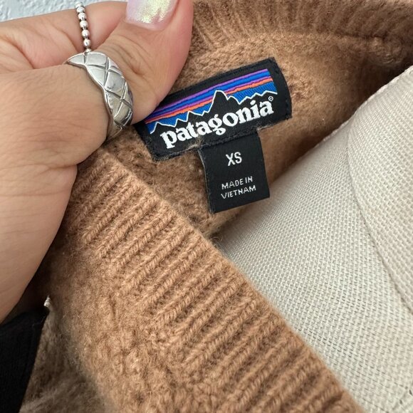 Patagonia Women's Brown Cowl Cashmere Neck Sweater - Picture 3 of 6